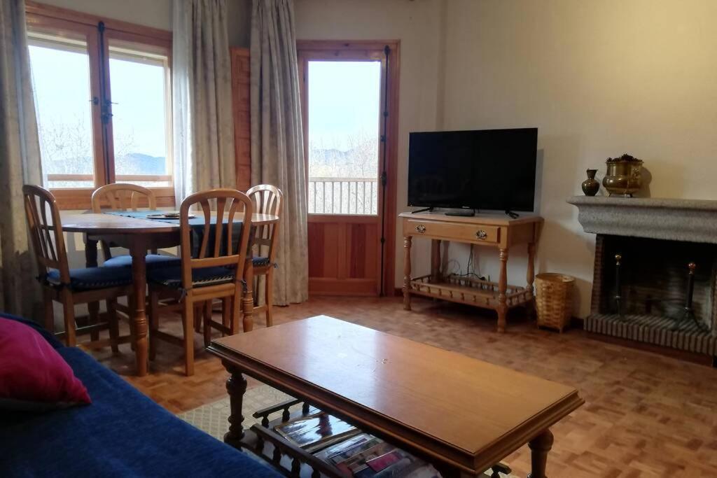 Apto. Rural Las Candelas. La Covatilla Apartment กันเดลาริโอ ภายนอก รูปภาพ
